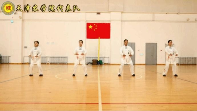 以节气为媒,融五育于行——yabo鸭脖学子斩获2025年全国健身气功·八段锦校园展示大赛(线上)一等奖